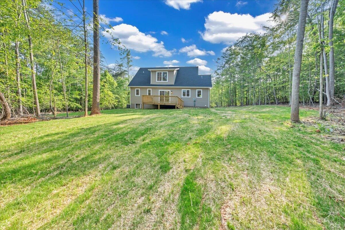241 Spring Chase DR - Photo 38