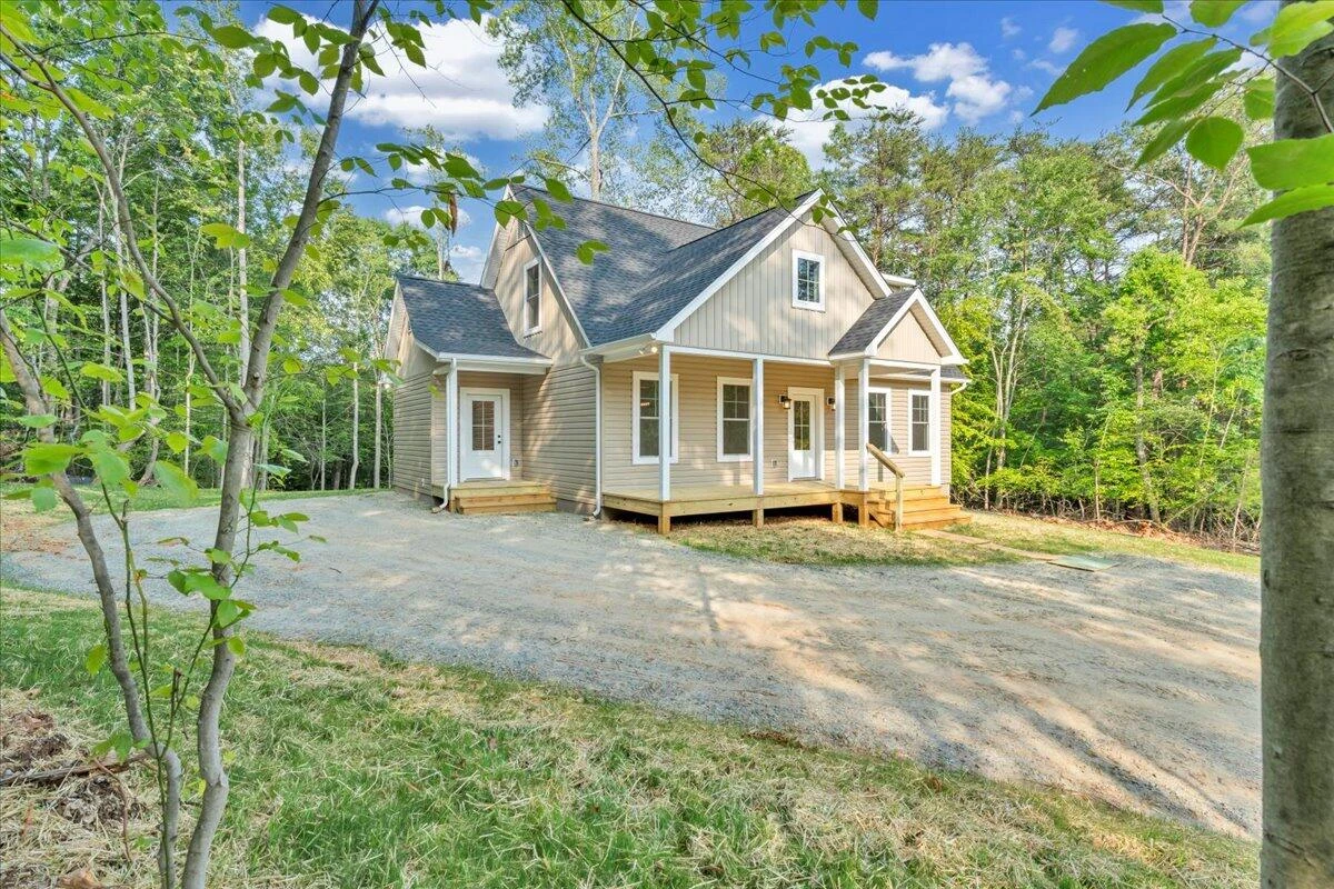 241 Spring Chase DR - Photo 43