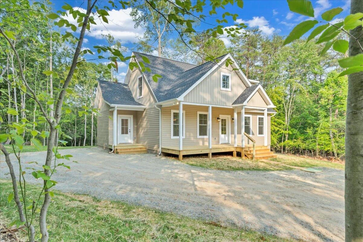 241 Spring Chase DR - Photo 44