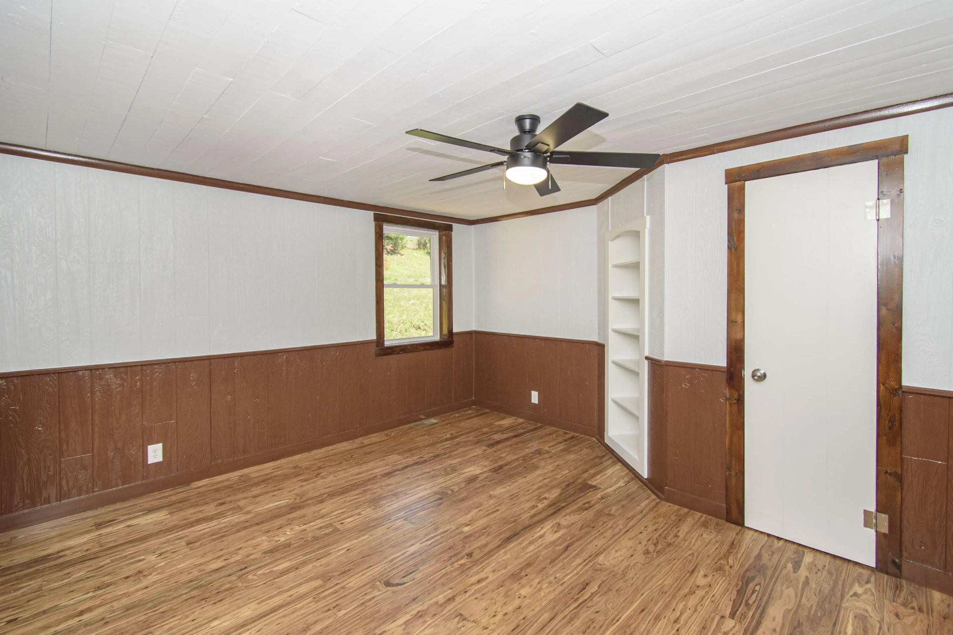 809 Graysville RD SE - Photo 13