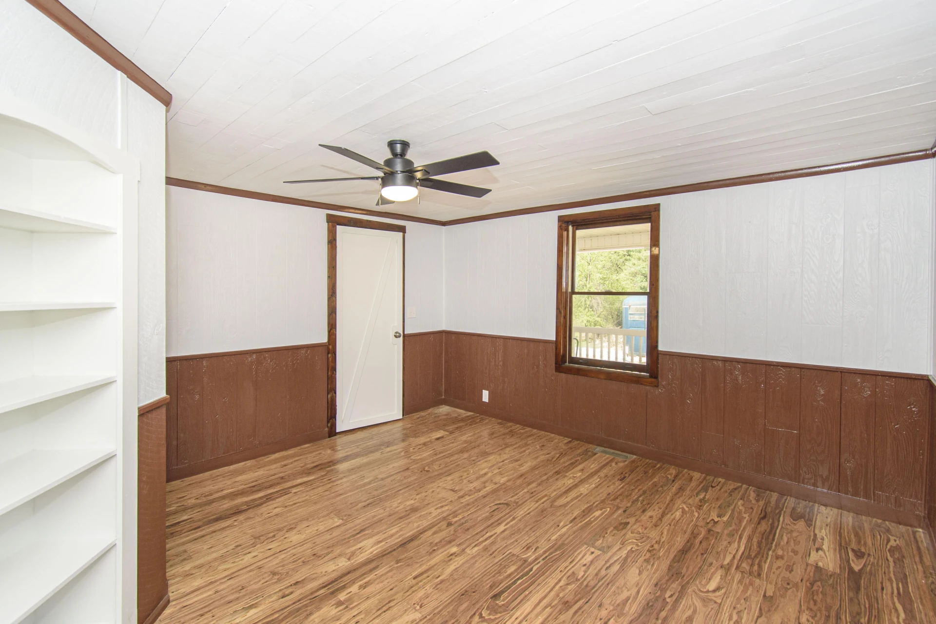 809 Graysville RD SE - Photo 14