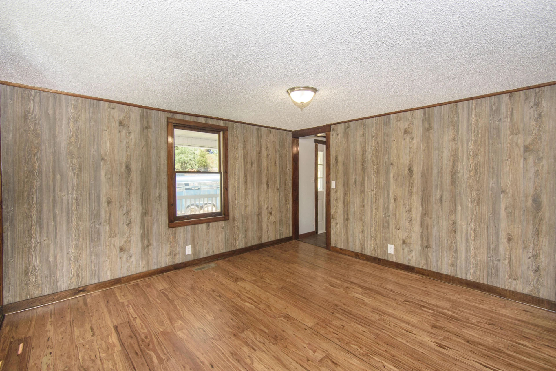 809 Graysville RD SE - Photo 17