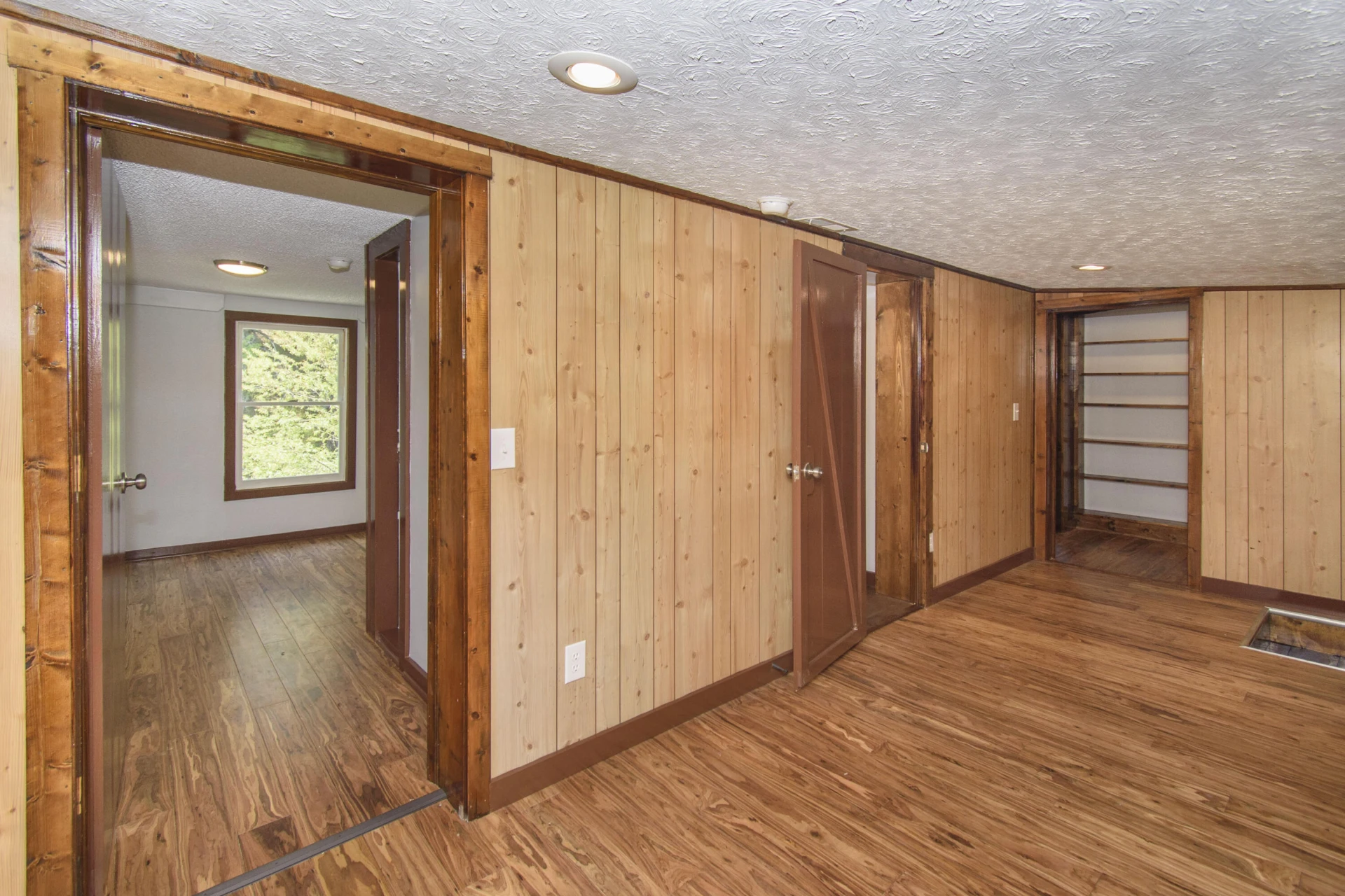 809 Graysville RD SE - Photo 31