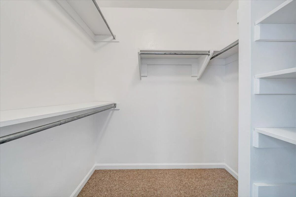7204 Snowberry CIR - Photo 22