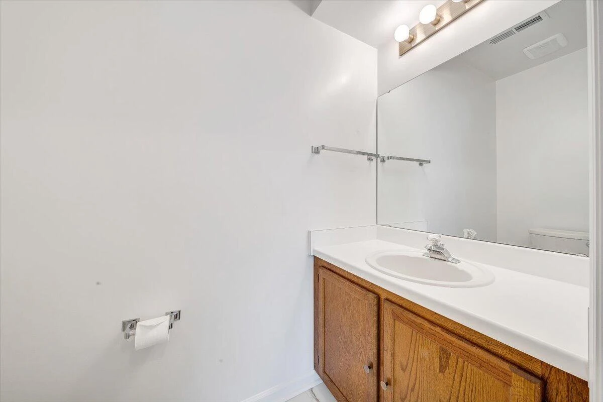 7204 Snowberry CIR - Photo 26