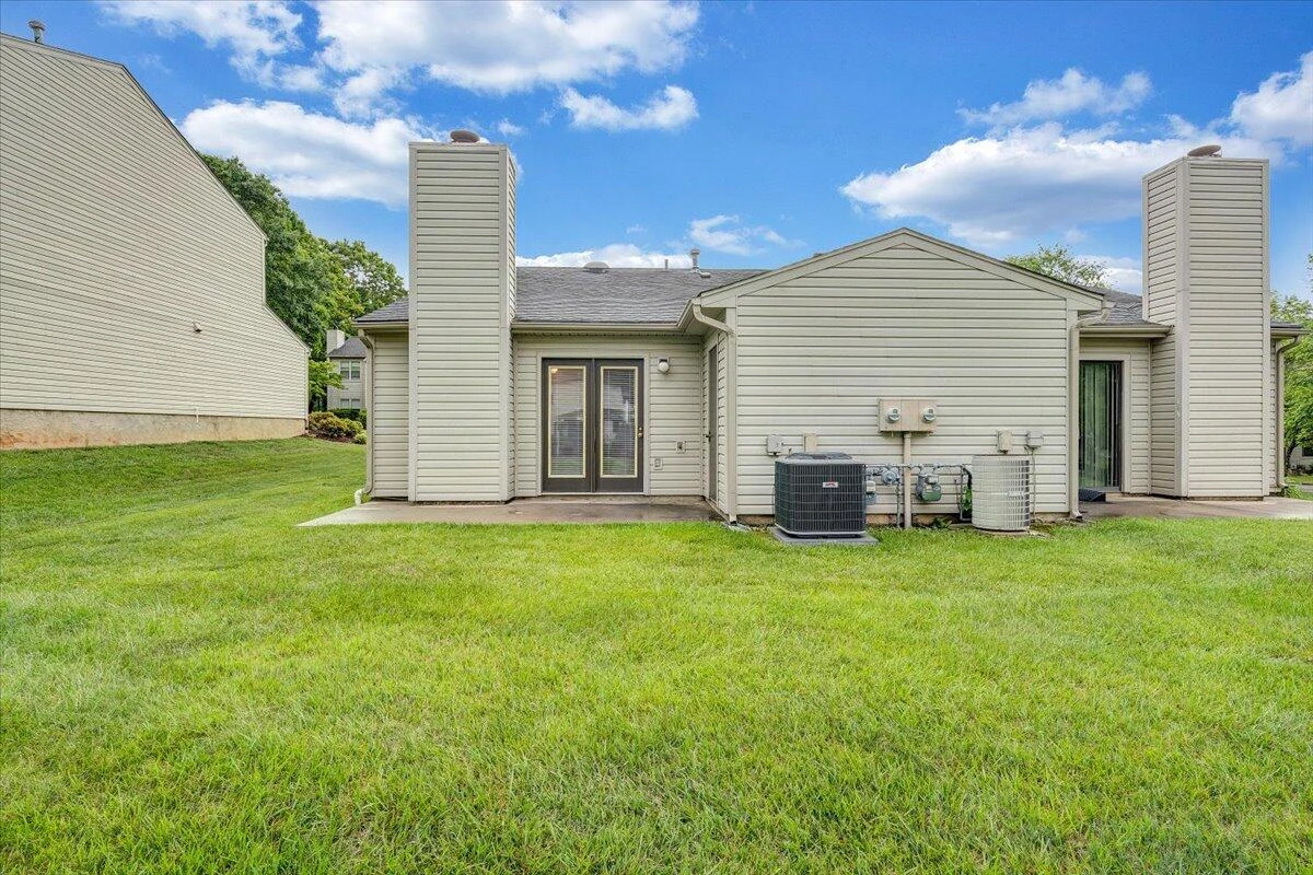 7204 Snowberry CIR - Photo 31