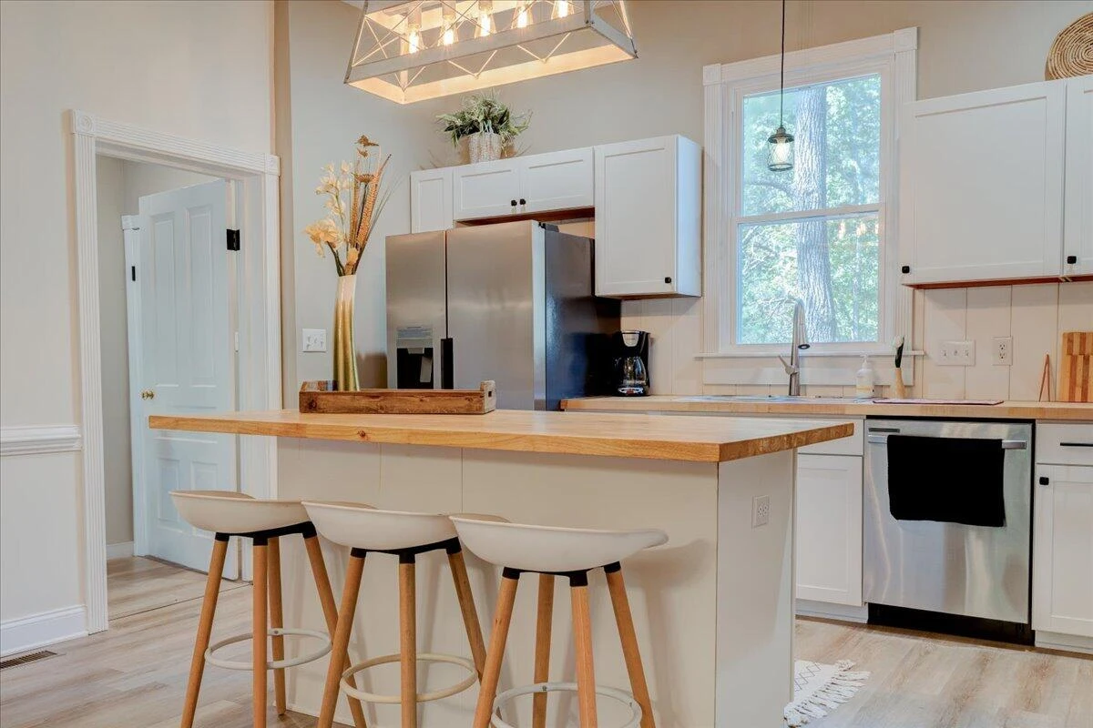 4534 Main ST - Photo 11