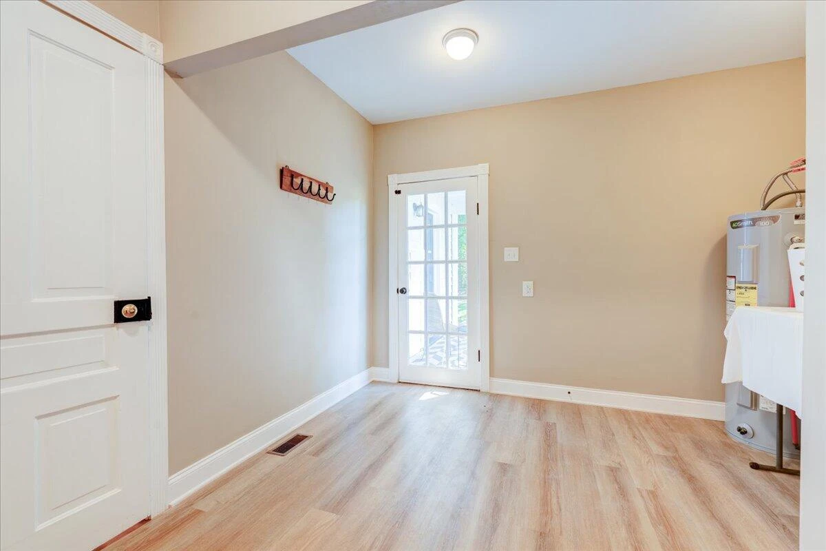 4534 Main ST - Photo 18