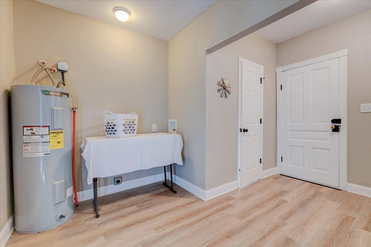 4534 Main ST - Photo 19