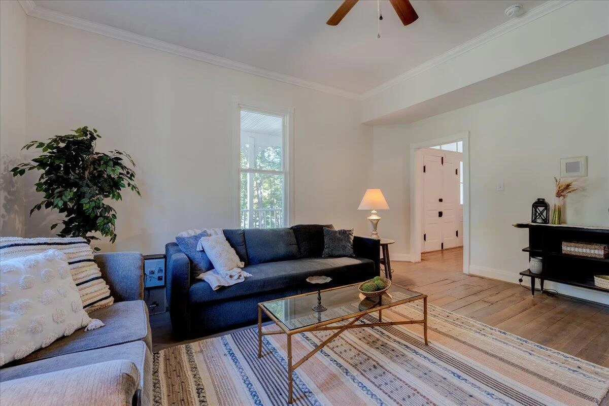 4534 Main ST - Photo 5