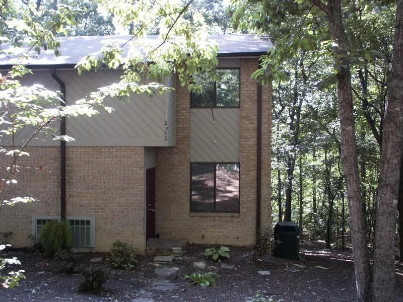 2952 Tree Swallow RD
