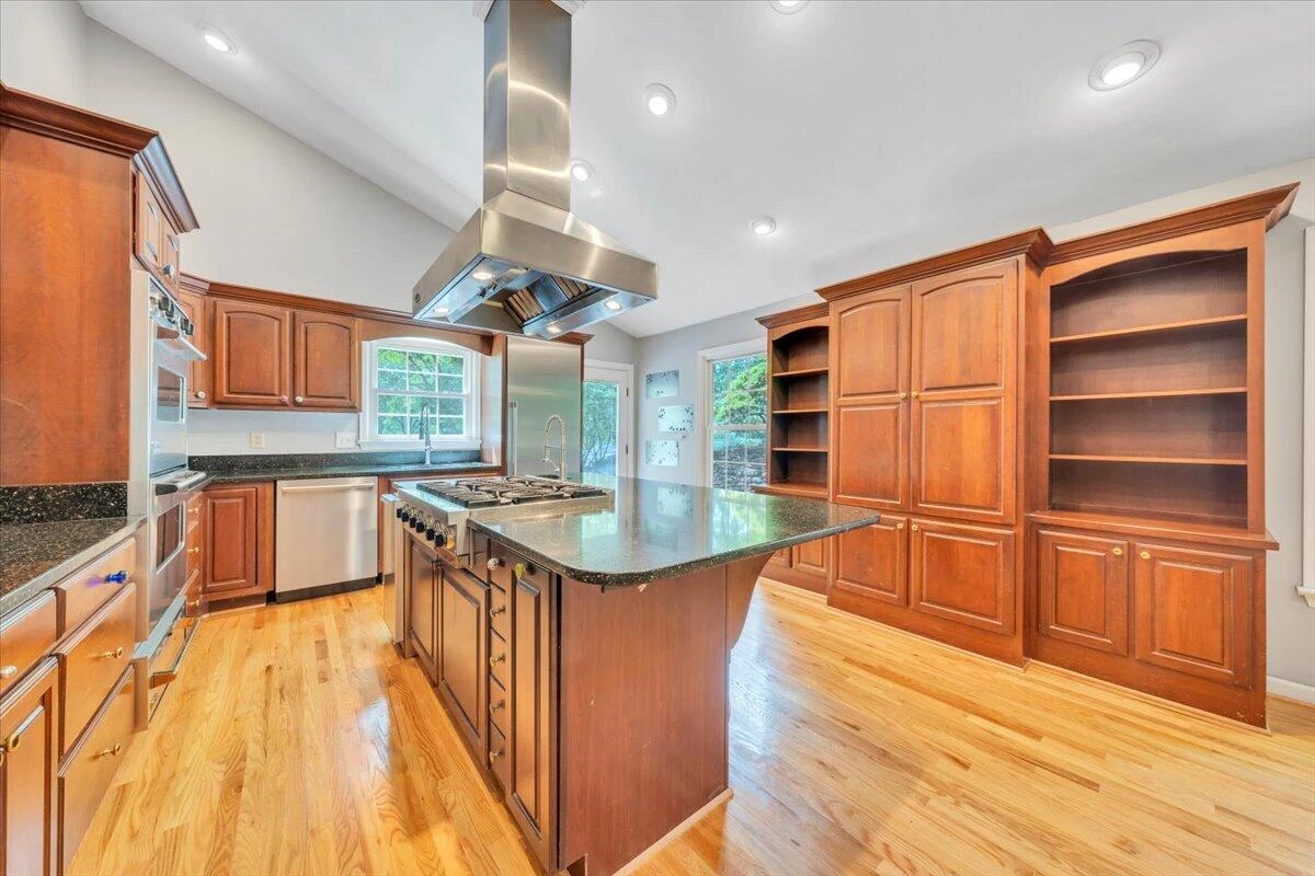 5916 Blackhorse LN - Photo 15