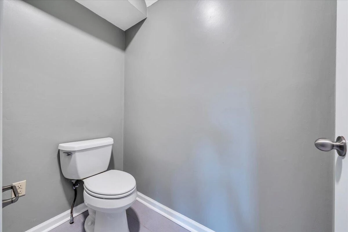 5916 Blackhorse LN - Photo 21