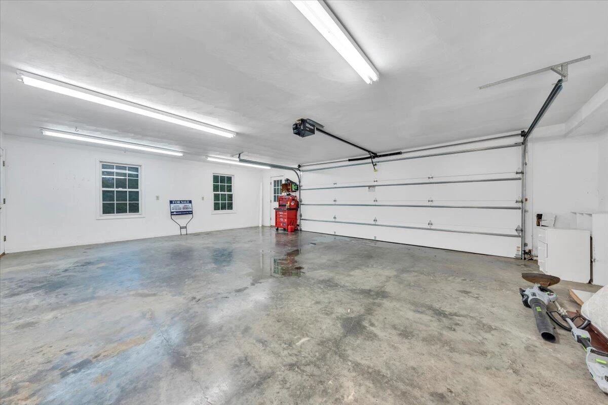 5916 Blackhorse LN - Photo 39