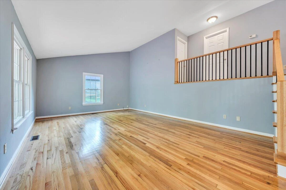 5916 Blackhorse LN - Photo 9