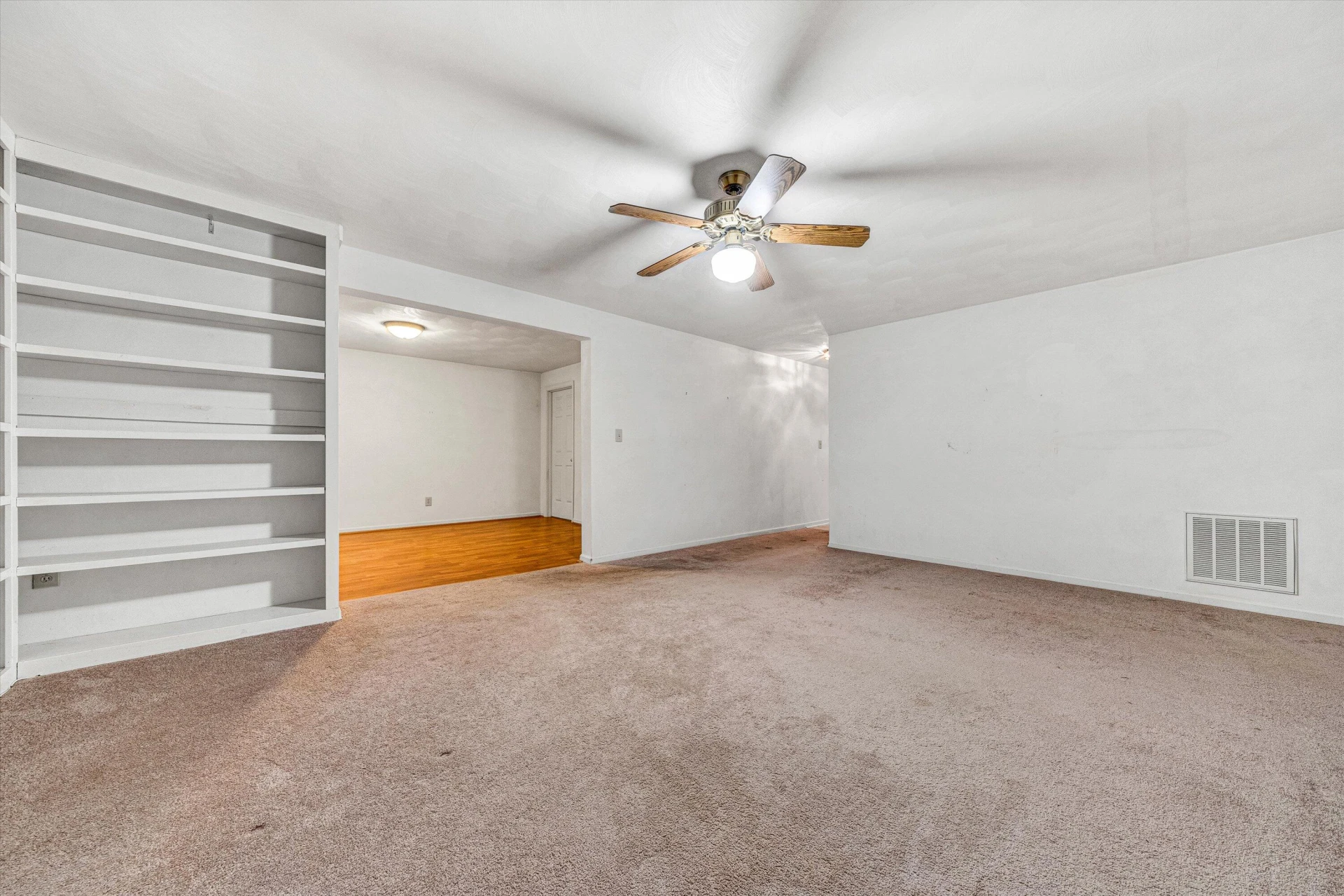 5612 Village WAY - Photo 33