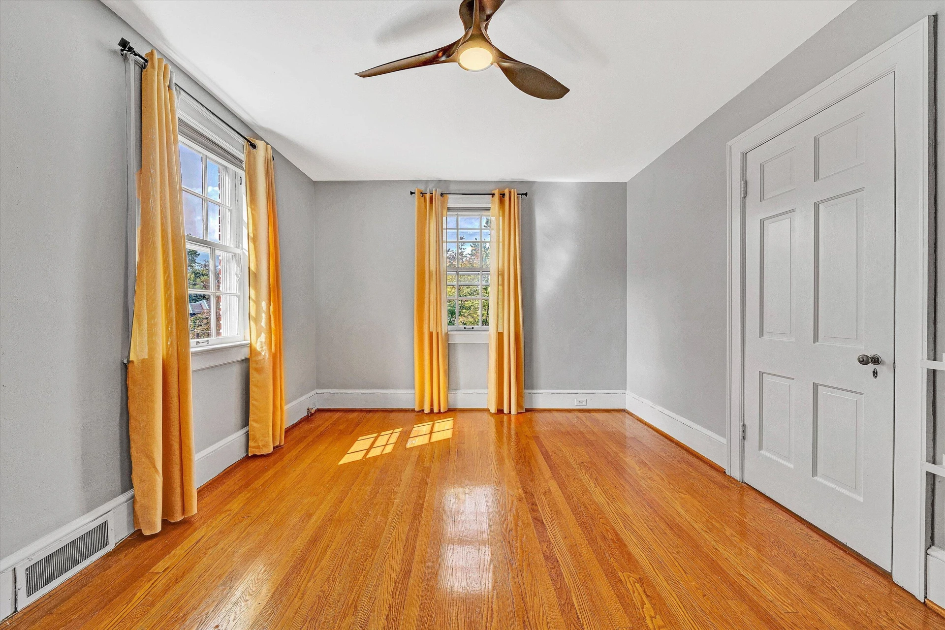 2408 Avenham AVE SW - Photo 26
