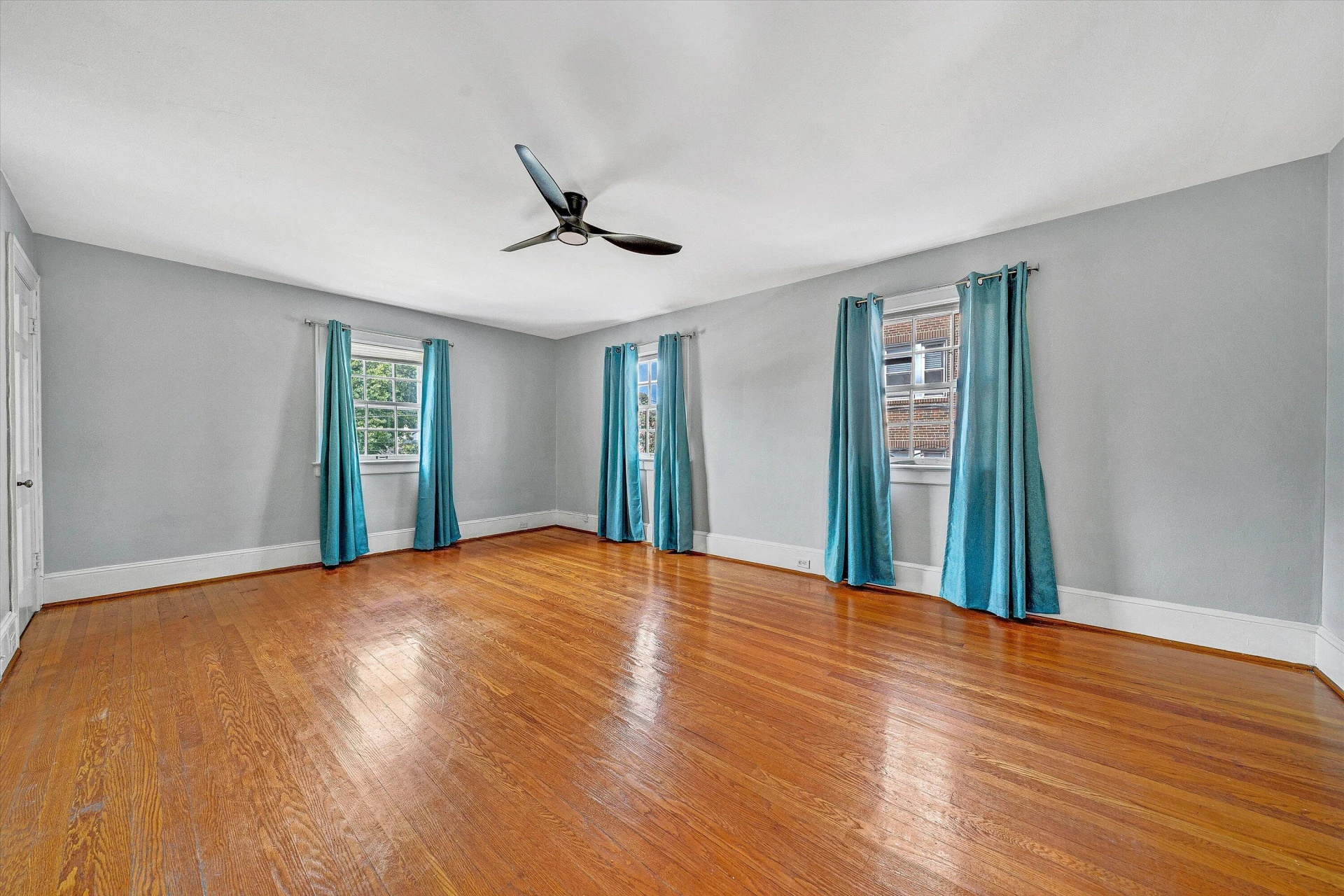 2408 Avenham AVE SW - Photo 32