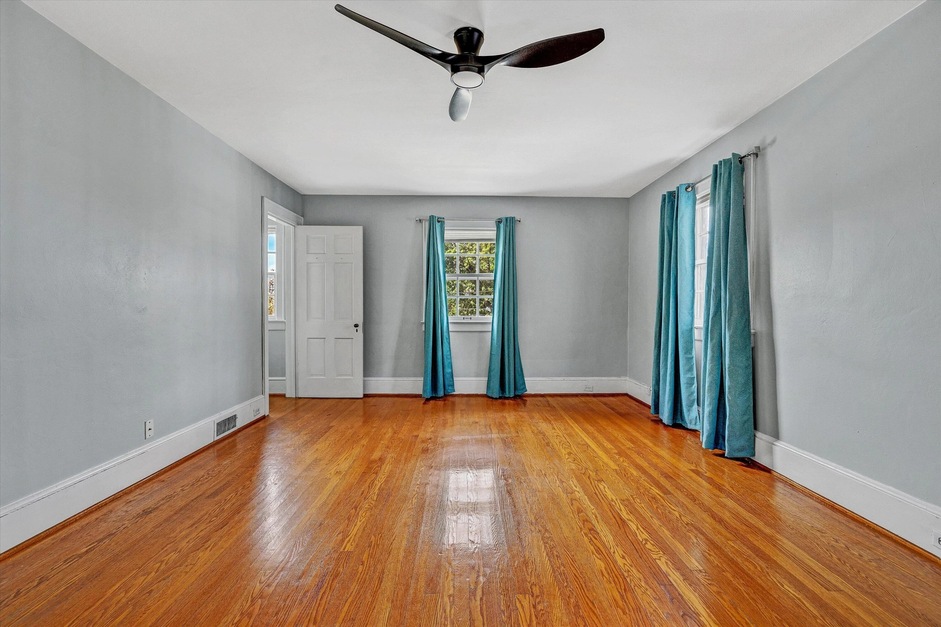 2408 Avenham AVE SW - Photo 33