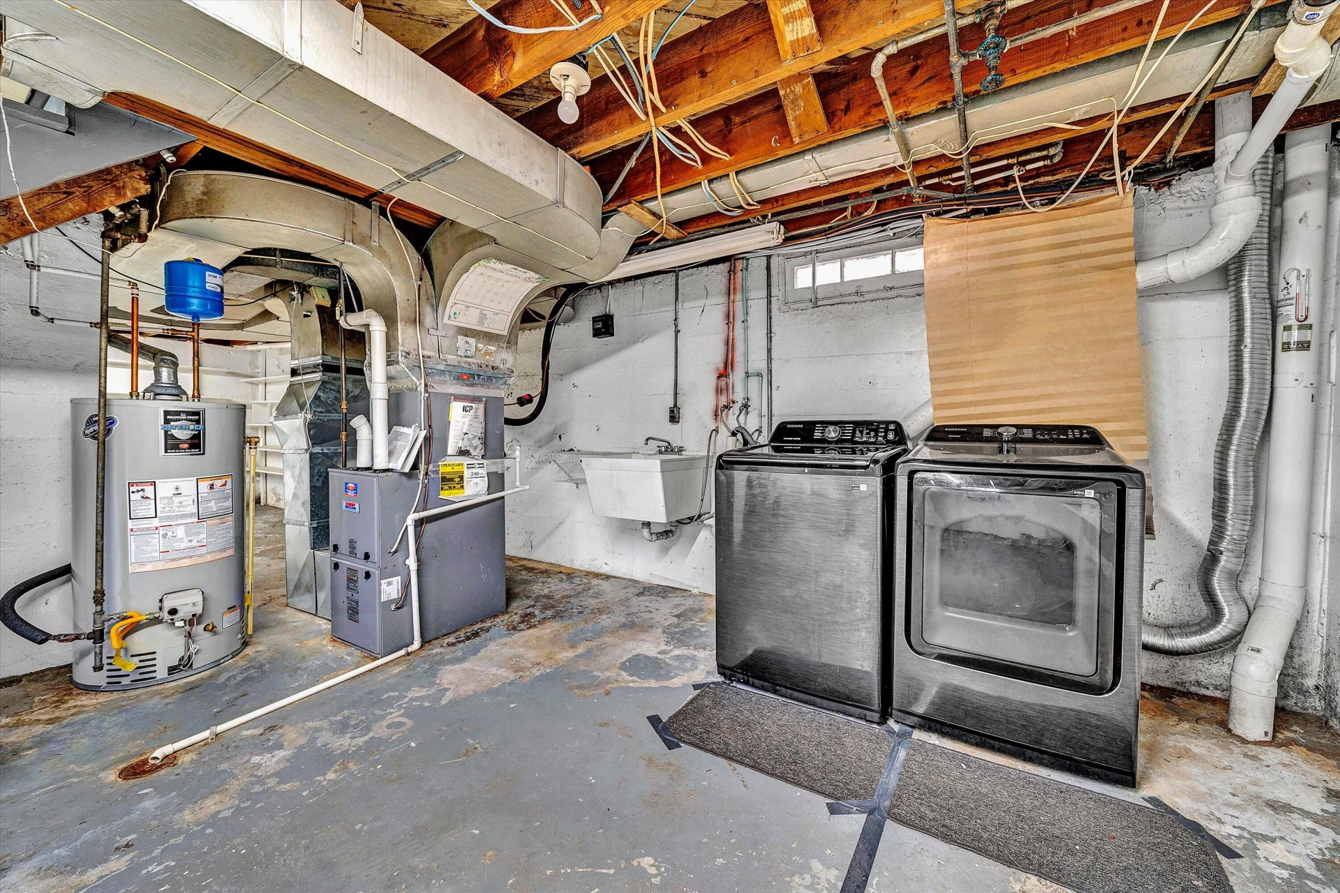 2408 Avenham AVE SW - Photo 38