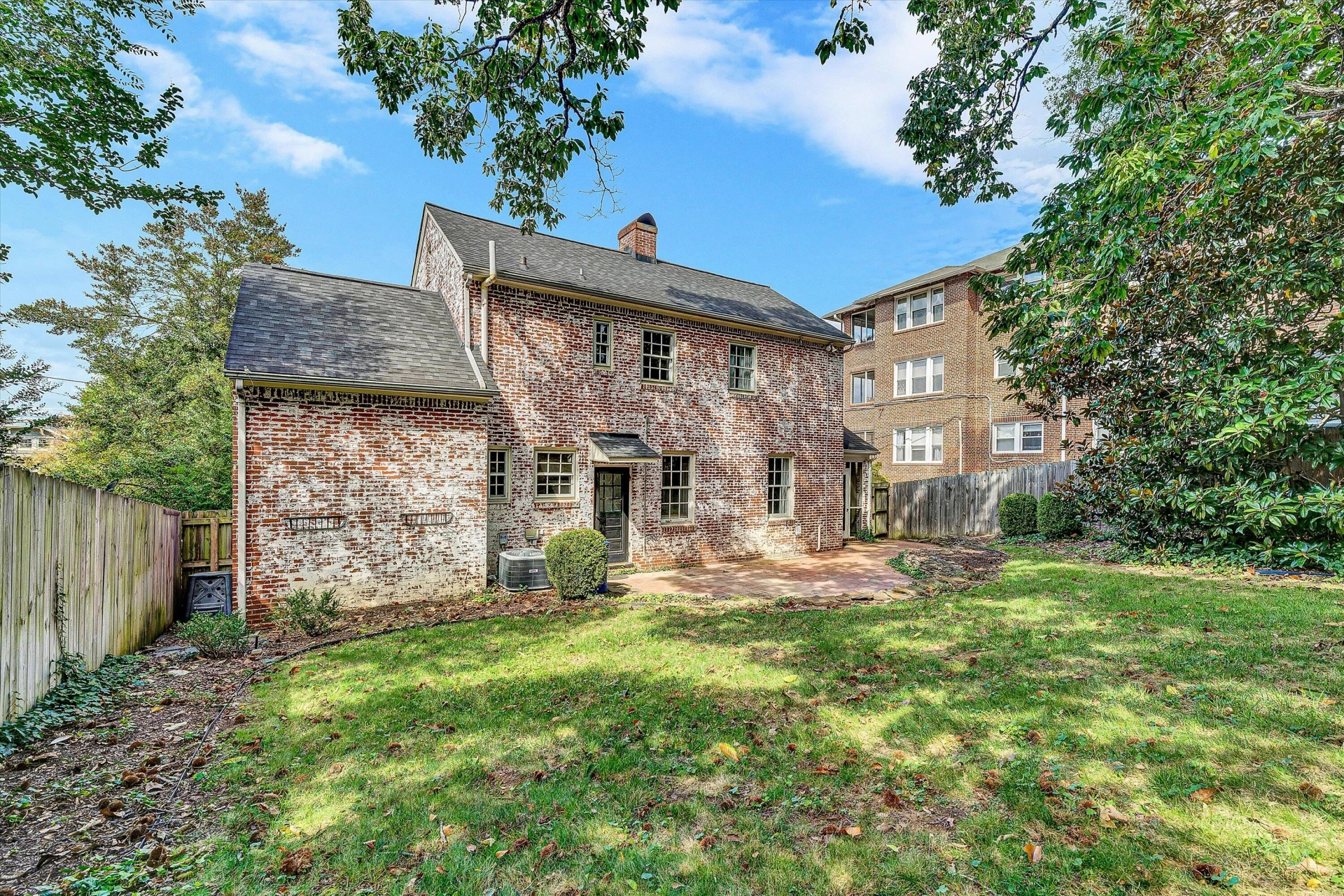 2408 Avenham AVE SW - Photo 47