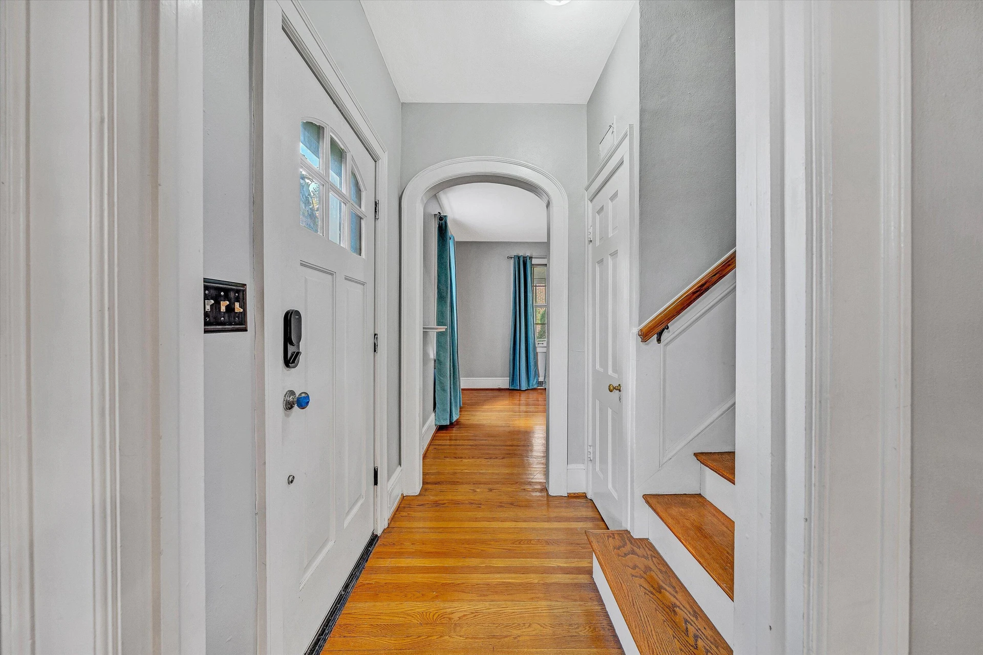 2408 Avenham AVE SW - Photo 9