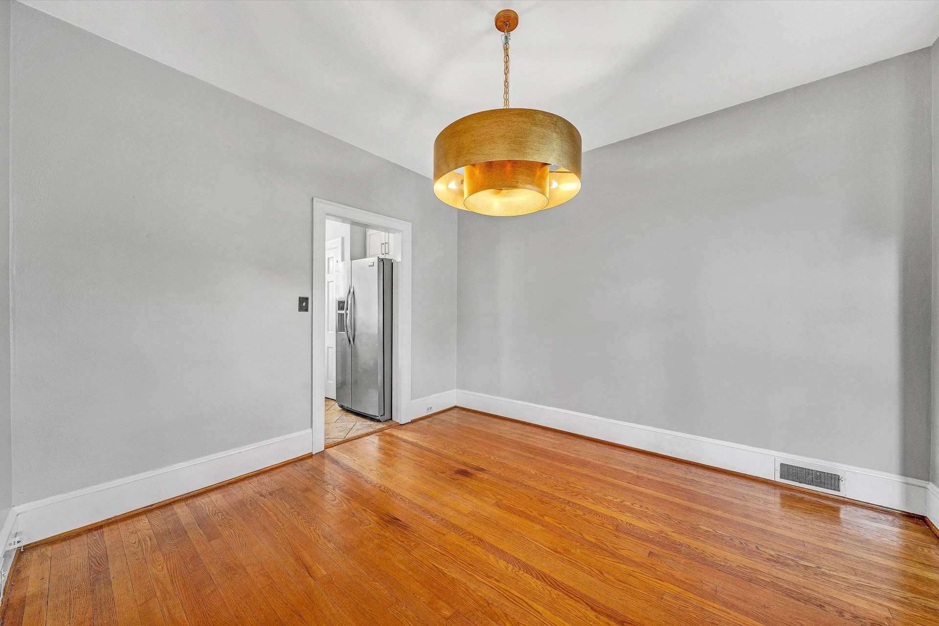 2408 Avenham AVE SW - Photo 10