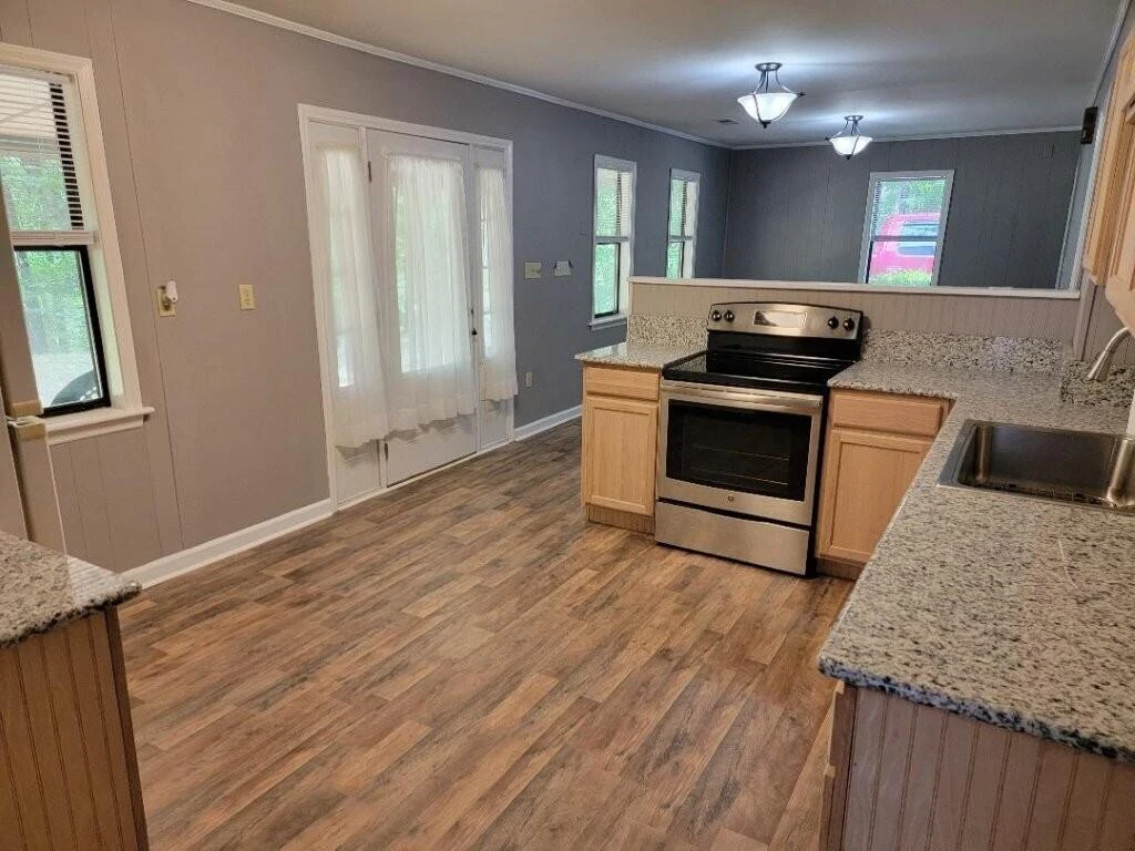 204 Black Bear LN - Photo 4