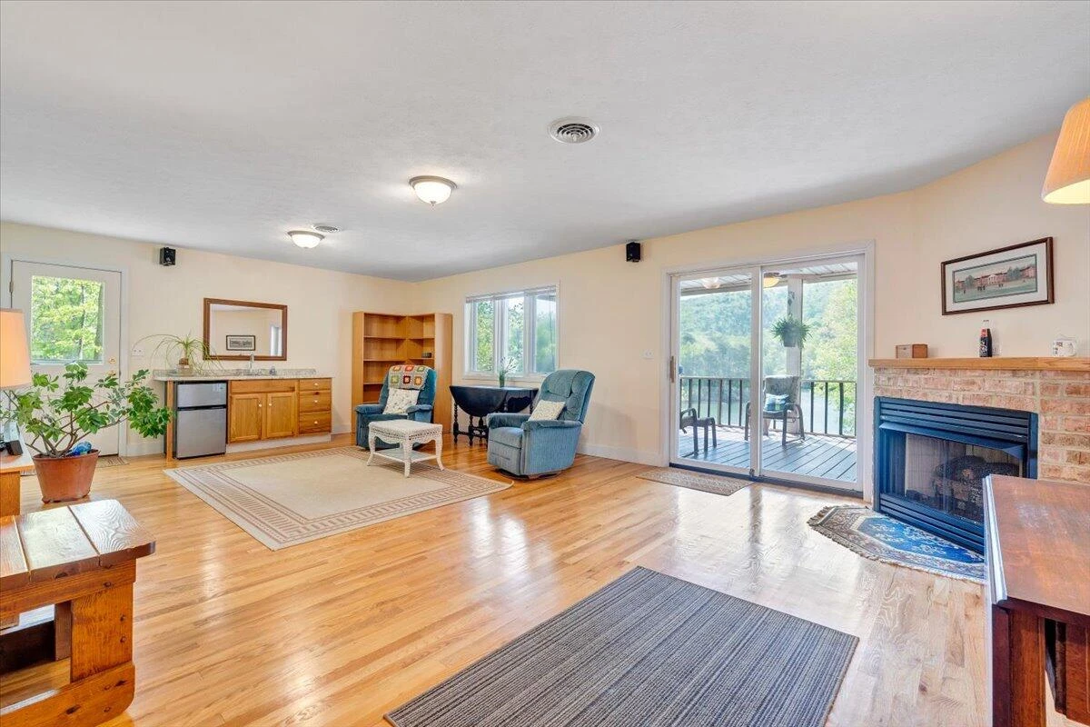 806 Cedar Key LN - Photo 33