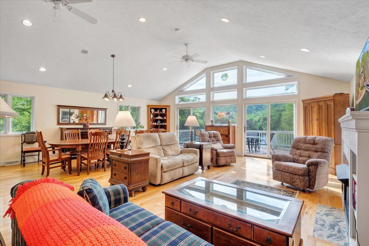 806 Cedar Key LN - Photo 13