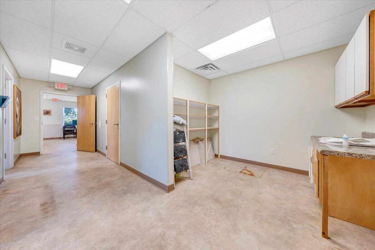 8163 Floyd Hwy N - Photo 13