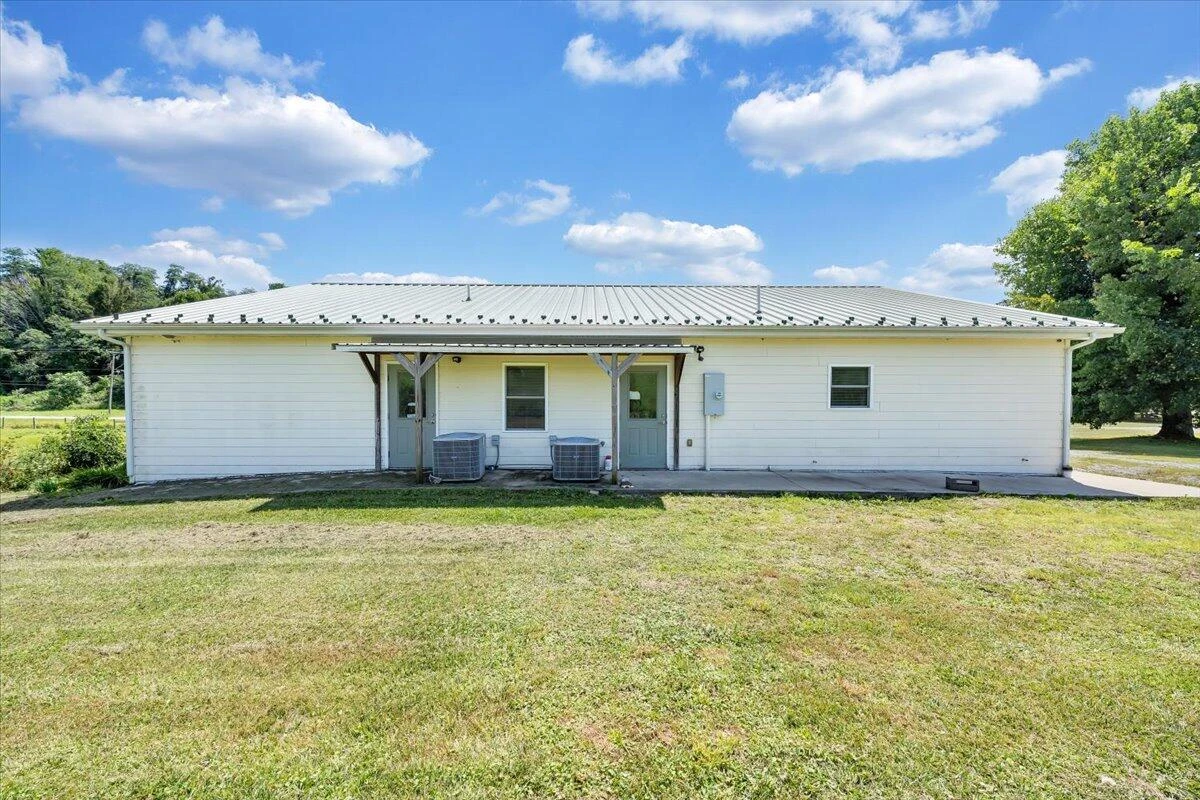 8163 Floyd Hwy N - Photo 45