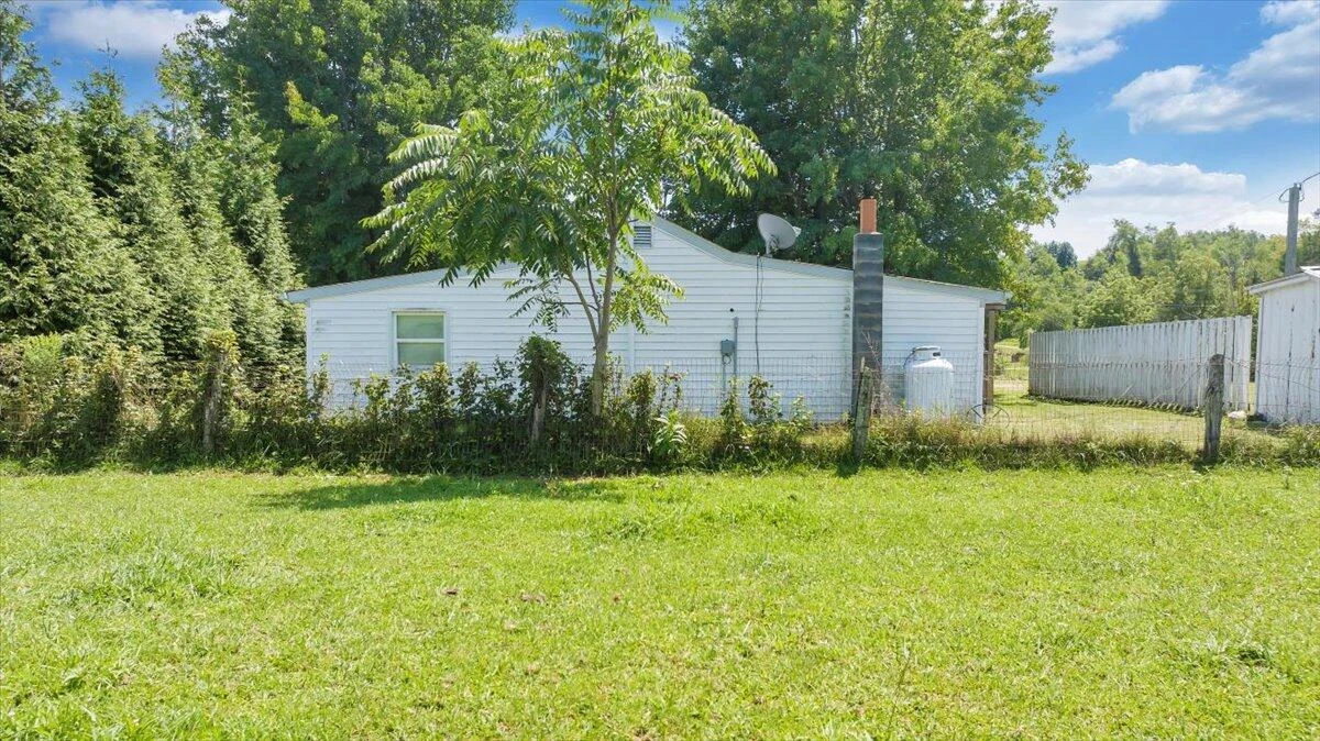 8163 Floyd Hwy N - Photo 56