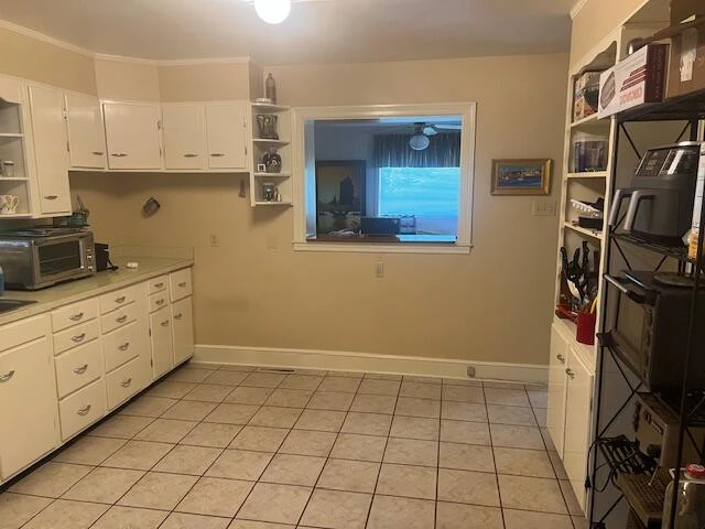 711 Windsor LN - Photo 5