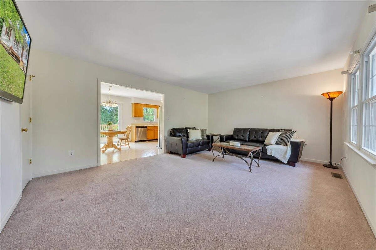 112 North Rome DR - Photo 2