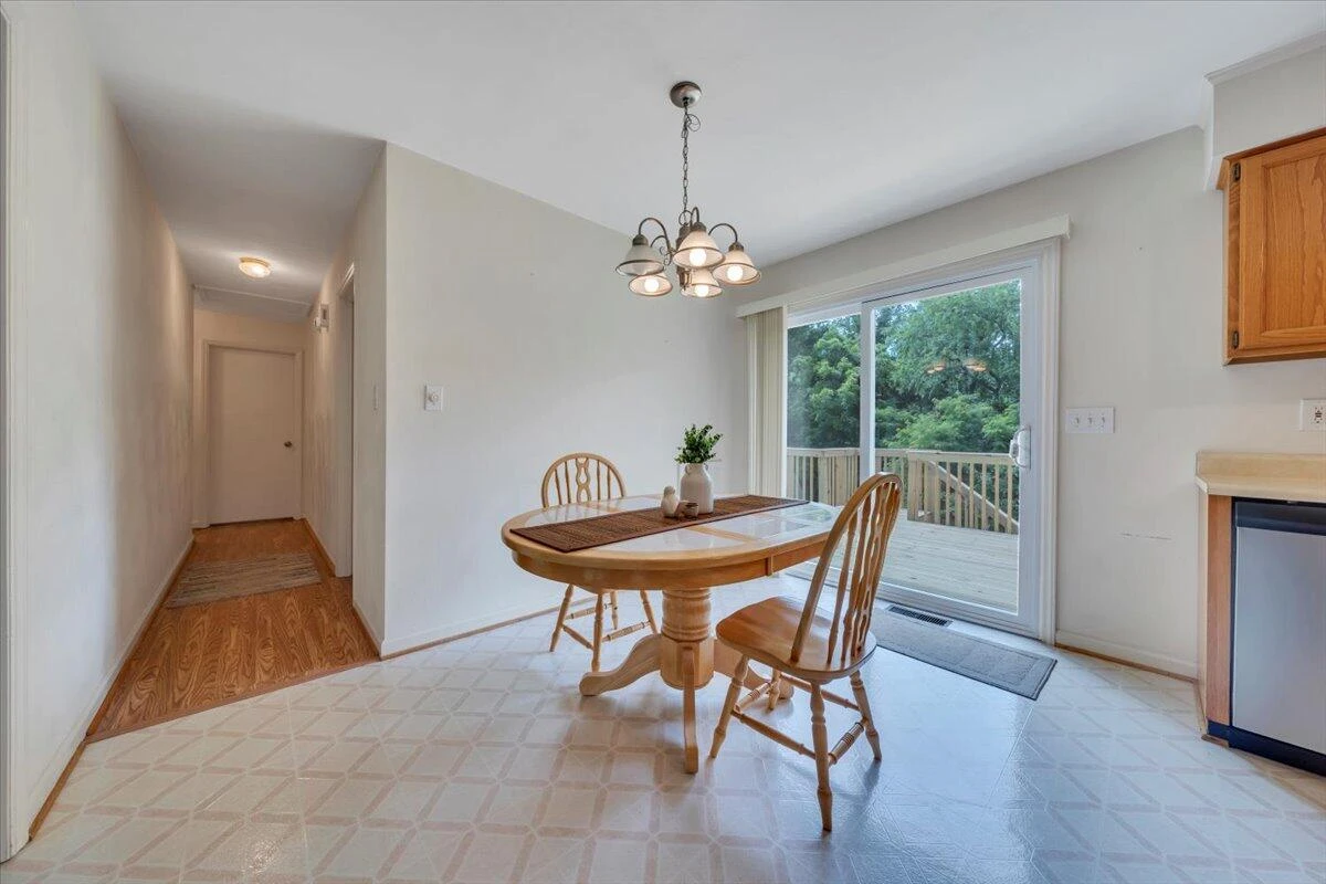 112 North Rome DR - Photo 4