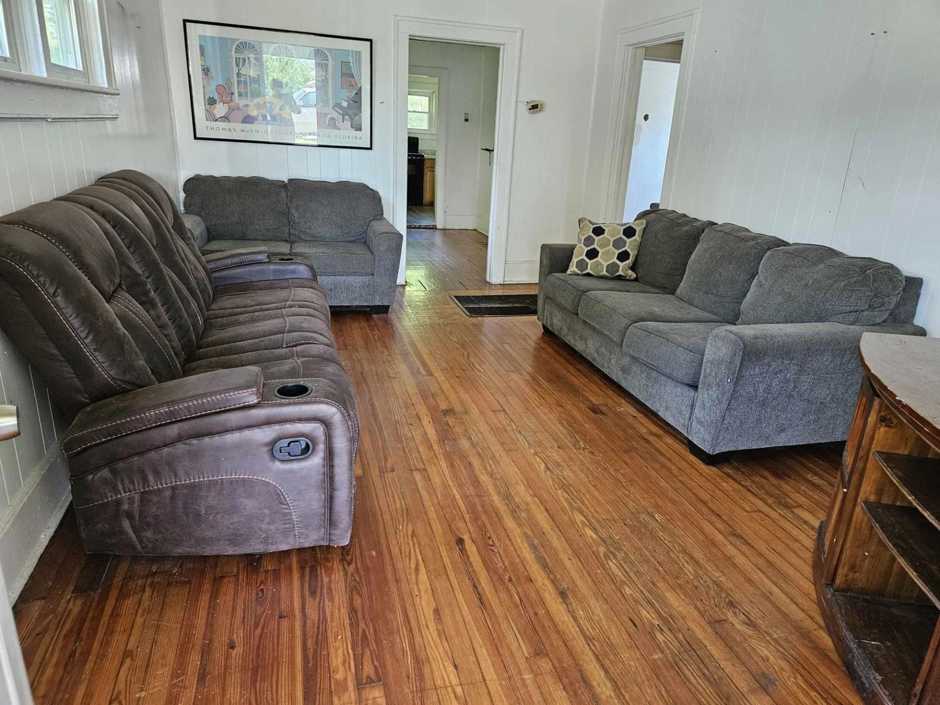 1629 Moorman AVE NW - Photo 2