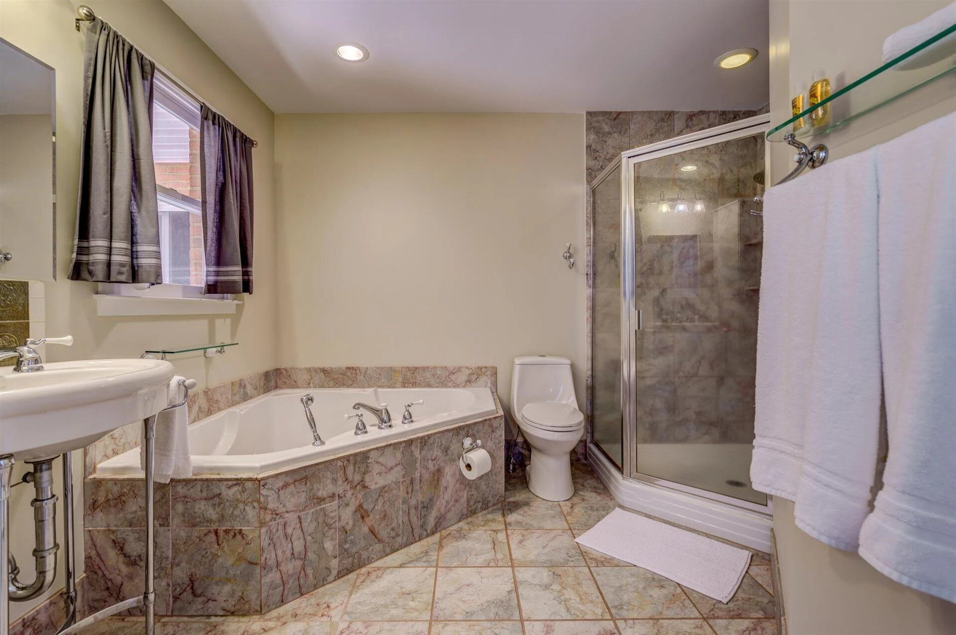 450 Holyfield LN - Photo 26