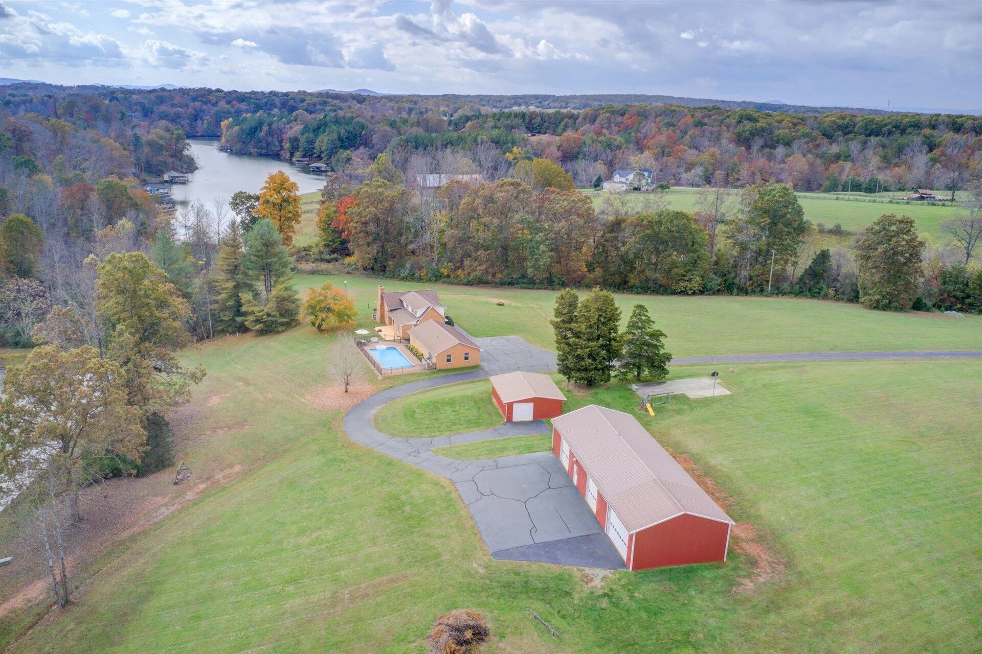 450 Holyfield LN - Photo 9