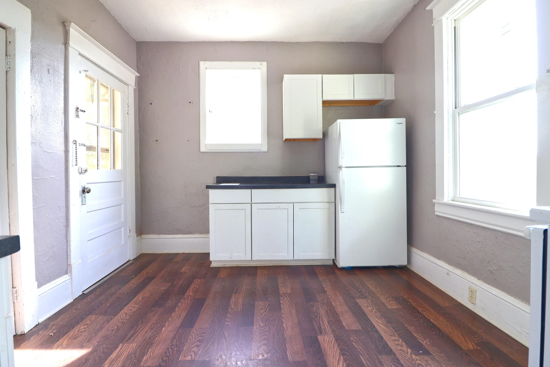 1412 9th ST SE - Photo 9