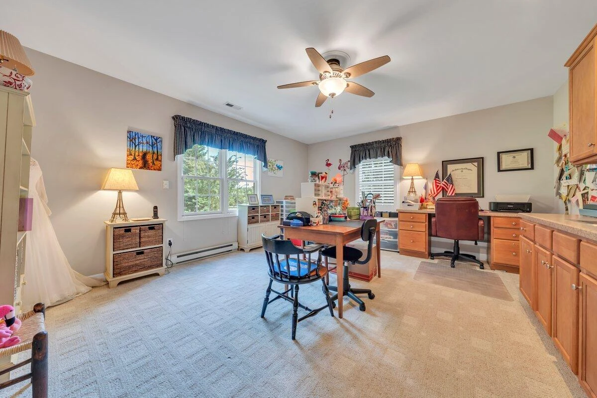 1017 Joffrey DR - Photo 19