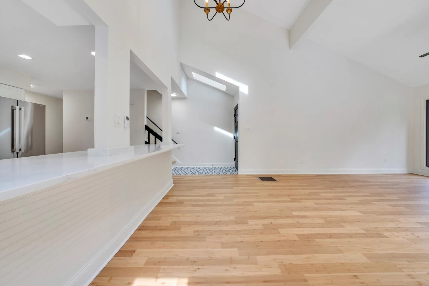 6695 Raintree RD - Photo 15