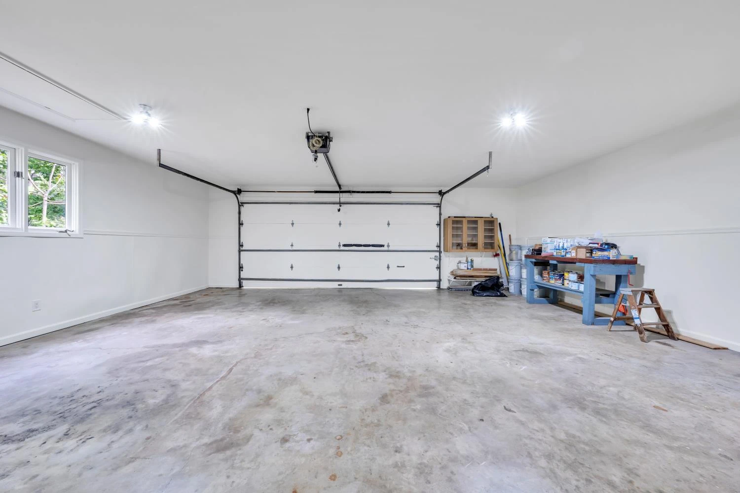 6695 Raintree RD - Photo 36