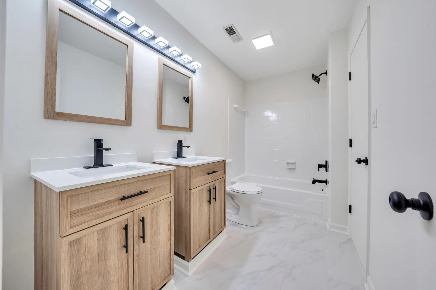 6695 Raintree RD - Photo 39