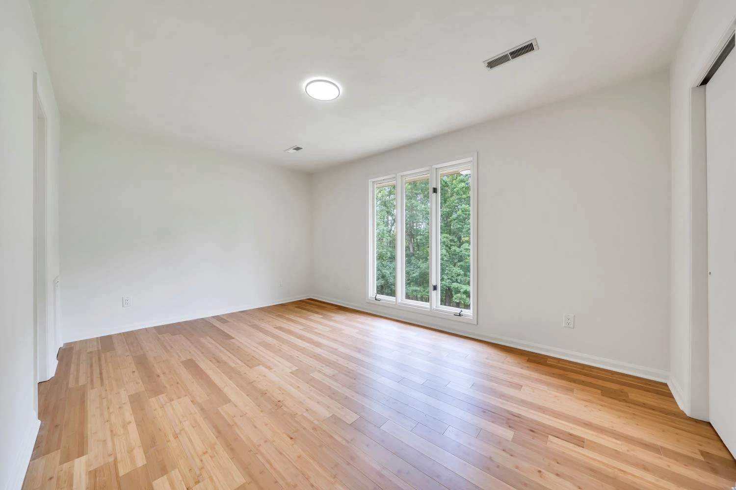 6695 Raintree RD - Photo 41