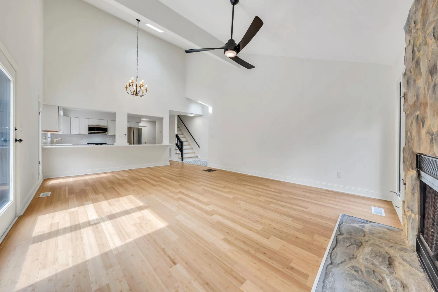 6695 Raintree RD - Photo 9
