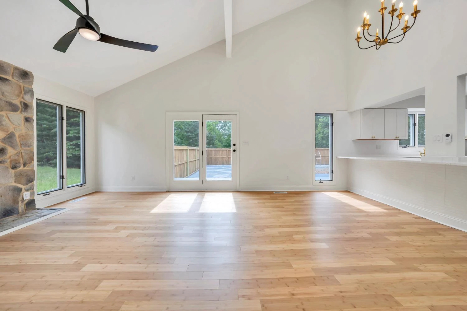 6695 Raintree RD - Photo 11