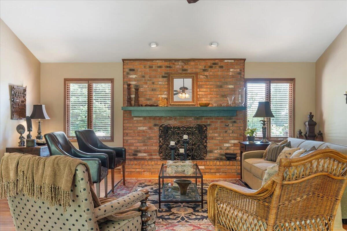 453 Wirtz RD - Photo 11