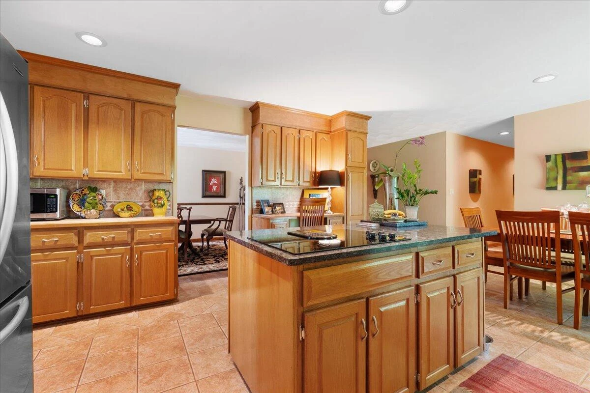 453 Wirtz RD - Photo 16