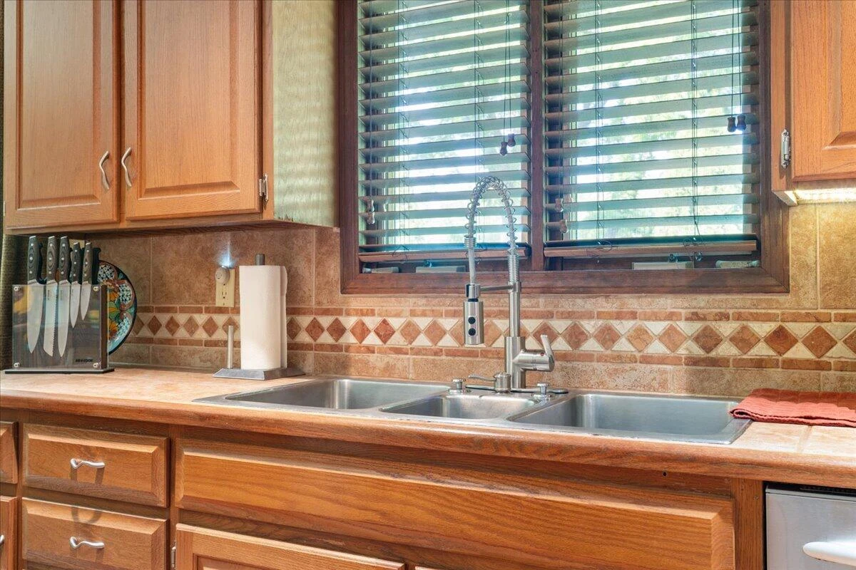 453 Wirtz RD - Photo 19